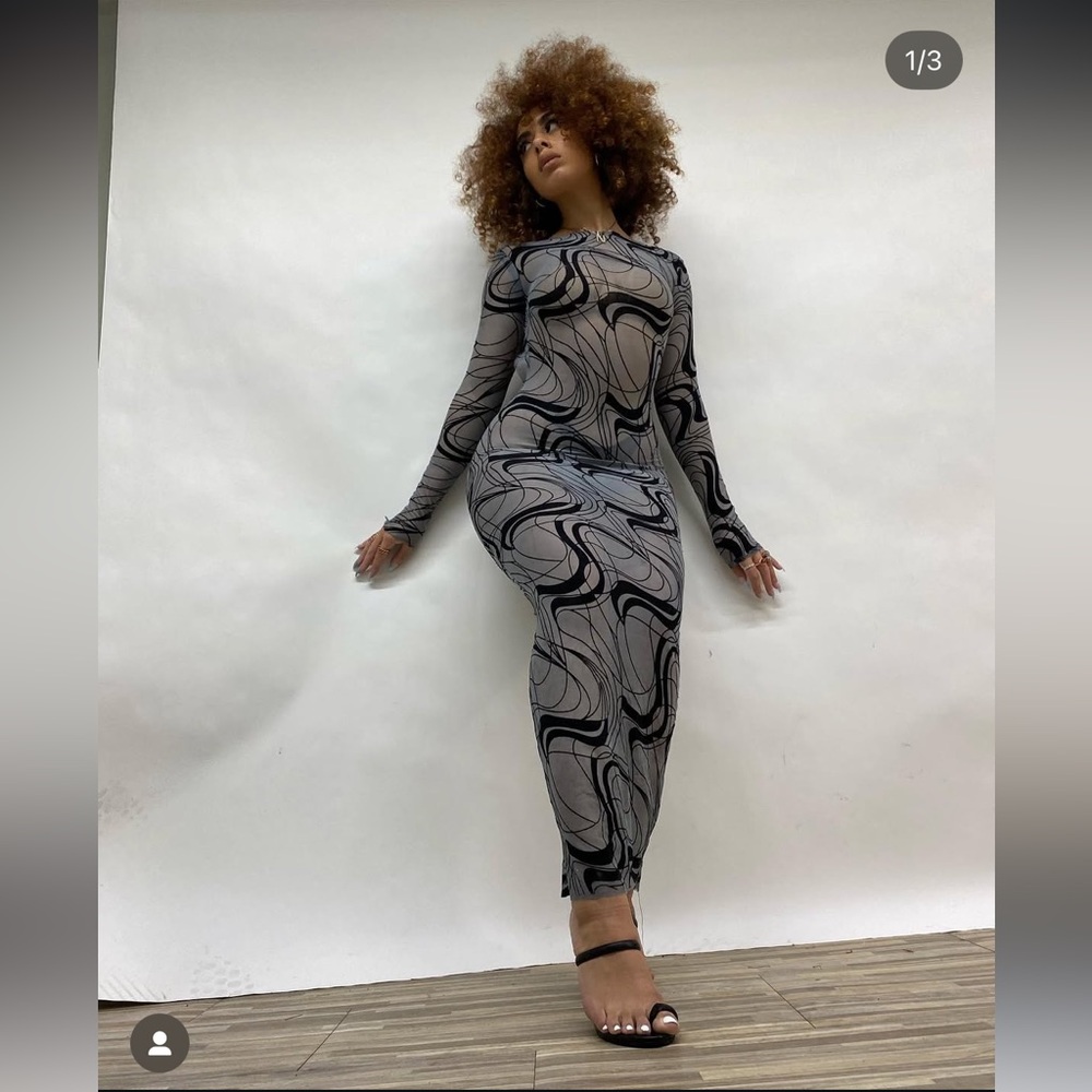 Abstract Patterned Long Sleeve Dress